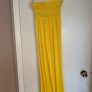 Yellow maxi dress brand new with tags